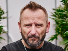 Gdzie jest 3.5 mln zł Liroy? Oskarżenia pod adresem rapera