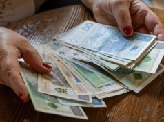Dokładnie 354,86 zł miesięcznie. Mało kto wie o istnieniu tego dodatku do emerytury