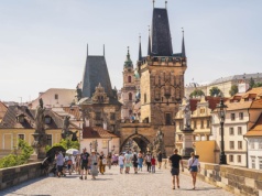 Czechy podnoszą płacę minimalną. Padła kwota. 