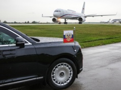 Ławrow: Nie ma zaplanowanego spotkania Putina z Zełenskim