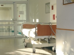 Reforma szpitali wciąż nie podpisana przez prezydenta, a już jest propozycja kolejnej