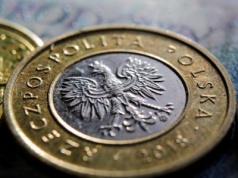 Poniedziałkowe kursy walut dolar, funt, frank i euro 25 sierpnia 2025 r.