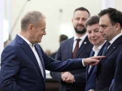 Rząd szykuje budżet na 2026 r. Czekają nas cięcia socjalne?