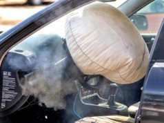 Czy stary airbag zadziała? Sprawdziliśmy to w teście