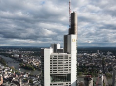 Berlin ponownie sprzeciwia się przejęciu właściciela jednego z polskich banków