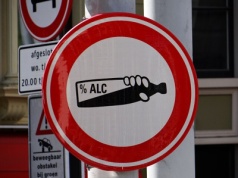 Podwyżka akcyzy jest potrzebna. Polska liderem taniego alkoholu