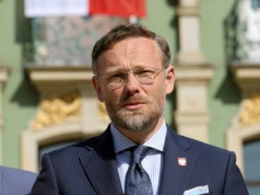 Weto Nawrockiego a Starlinki dla Ukrainy. Gawkowski ostrzega, szef Kancelarii Prezydenta odpowiada