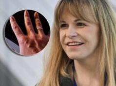 Posłanka Lewicy ZARĘCZONA w Albanii. W komentarzach reakcje koleżanek z Sejmu