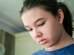 Matka dwunastolatki: Córka wróciła z kolonii. Mam wrażenie, że ktoś podmienił mi dziecko