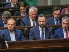 Posłowie wrócą wcześniej z wakacji? 