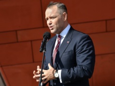 Czy Błonie to polska marka? Zegarek Karola Nawrockiego wywołał burzę w sieci