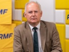 "Prezydent drogiego prądu i taniej wódki". Zalewski ostro o Nawrockim