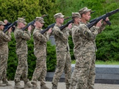 Ukraina. Rząd pozwolił wyjeżdżać za granicę mężczyznom poniżej 22 lat