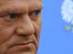 Rząd nie odpuszcza wiatraków. Zablokowaną ustawę ominie rozporządzeniami