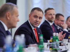 Nawrocki twardy jak Trump. U nas gra też się toczy o miliardy