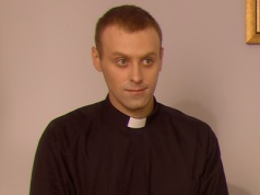 Grał księdza Macieja w 