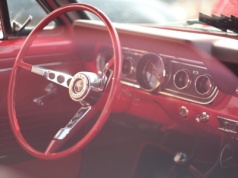 Ceny samochodów w Polsce - ile trzeba odkładać na auto?