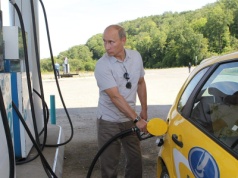 Moskwa przedłużyła zakaz eksportu benzyny