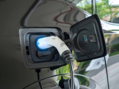 Od przyszłego roku elektryki przejadą 10 razy więcej na jednej baterii