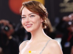 Emma Stone oczarowuje na Festiwalu w Wenecji w oryginalnej kreacji