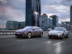 Elektryczny SUV stał się lepszy. Jedna z nowości przyda się na ładowarce