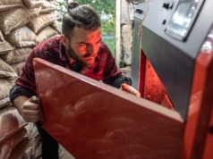 Ponad 200 kotłów na pellet zawieszonych. Co z dotacjami?