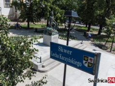 Radni przyjęli petycję w sprawie zmiany nazwy skweru Lecha Kaczyńskiego