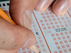 Wygrał milion euro w Lotto i jest poszukiwany. Wywiesili kilkaset plakatów