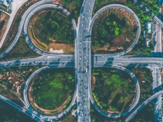 Opłaty za przejazdy autostradami – krótki poradnik
