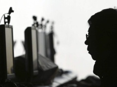 Regulator zakulisowo wspierał cenzurę polityczną w sieci. Śledztwo parlamentu