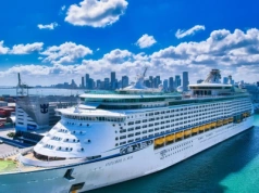 Życie na wiecznym rejsie: Ile kosztuje luksusowy dom na statku?