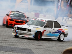 Zacięta rywalizacja w kwalifikacjach 3. rundy Driftingowych Mistrzostw Polski w Kielcach