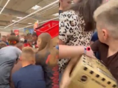 Dantejskie sceny w hipermarkecie. Ludzie dosłownie rzucili się na ten produkt