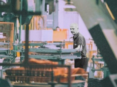 Kiepski wynik PMI Polski. Wyjaśniamy, dlaczego ten wskaźnik jest ważny