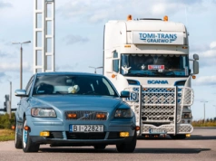 Volvo V50 z holenderskim oświetleniem, na dojazdy do pracy w ciężarowym stylu