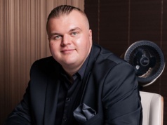 Trampolina dla biznesu czy ryzykowna iluzja? Damian Dupla o państwowych dofinansowaniach dla firm