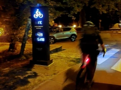 Nowe liczydło pojawiło się przy popularnej drodze rowerowej. To tylko testy