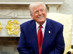 Rodzina Trumpów bogatsza o prawie 5 mld USD