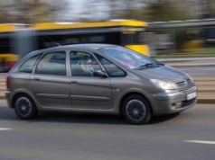 Ile kosztuje najtańszy Citroën Xsara Picasso? Niskobudżetowy i rodzinny minivan z rynku wtórnego