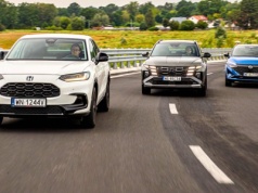 Honda ZR-V, Hyundai Tucson, Nissan Qashqai – trzy sposoby na hybrydowego SUV-a | PORÓWNANIE