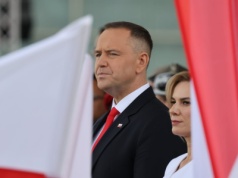 Co dalej z gotówką? Dokument na biurku Karola Nawrockiego. "To wykluczenie"