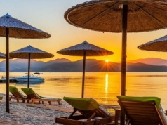 Zacznie się 1 listopada. Ceny lotów do wakacyjnego raju poszybują, turyści sięgną głębiej do portfeli