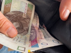 Kredyty hipoteczne coraz tańsze? Spadające stopy procentowe przyniosą ulgę kredytobiorcom