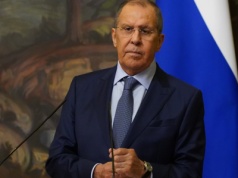 Rosja manipuluje w sprawie Ukrainy. Chce "nowego systemu gwarancji bezpieczeństwa"