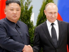 Putin spotkał się z Kimem. Północnokoreański dyktator złożył obietnicę