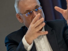 Ipopema rekomenduje kupno akcji Asbisu