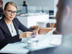 Na co zwrócić uwagę wybierając program do faktur online?