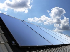 Mniej hotspotów, większa tolerancja zacienienia i ekonomia – technologia modułów PV back contact 2.0 