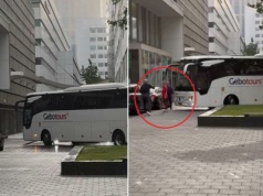 Kierowca aż wysiadł. Sceny przed hotelem Polaków w Holandii