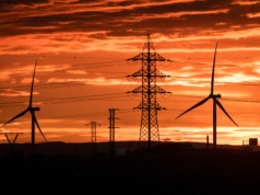 Resort Klimatu ugiął się pod presją. Obowiązek OZE będzie mniejszy niż planowano